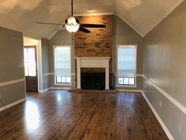 709 Wildberry Pointe - Photo 2 of 12