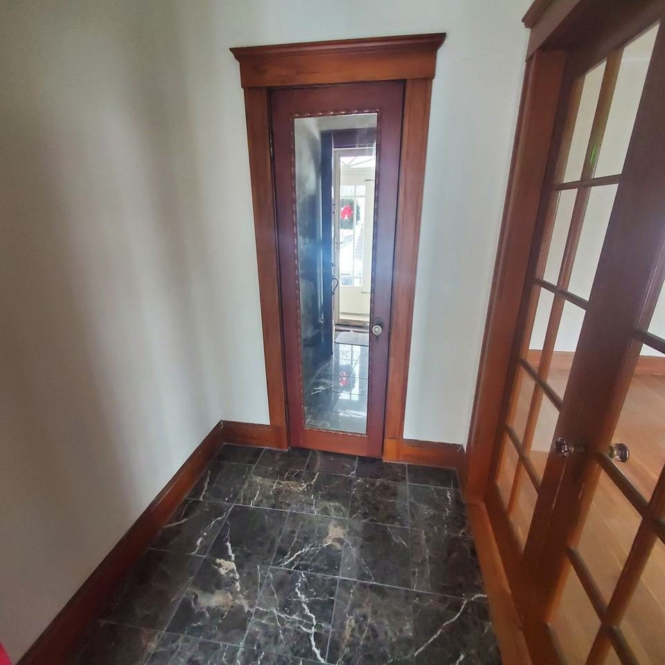 91 Cornell St #1 - Photo 3 of 24