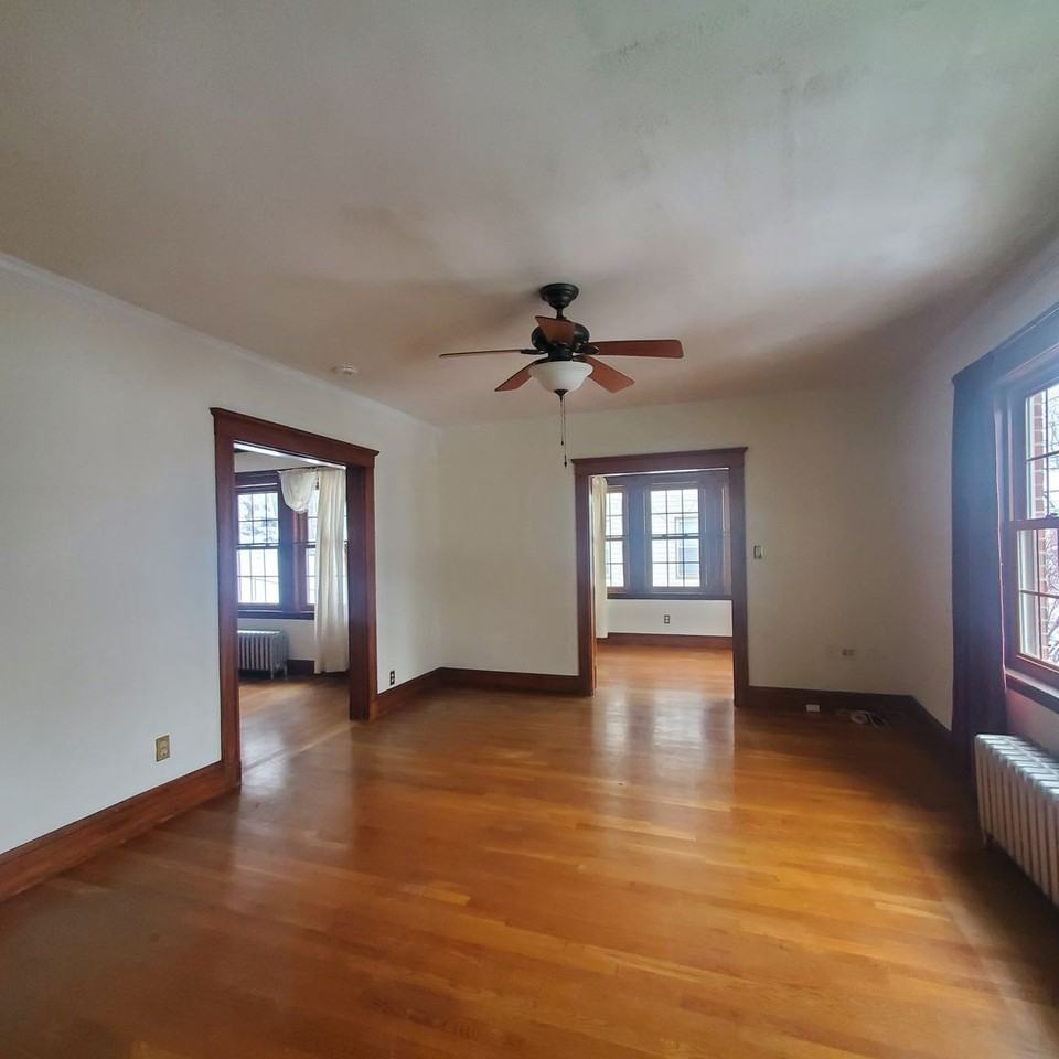 91 Cornell St #1 - Photo 4 of 24