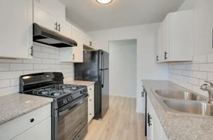 featured image of 200 Park Ave