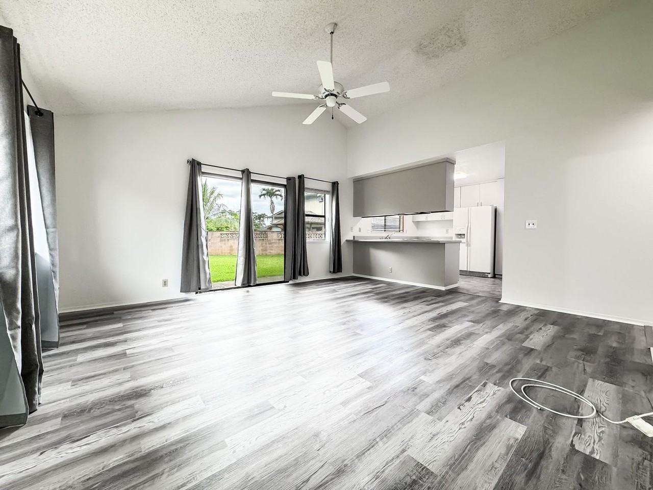 95-886 Kipapa Dr - Photo 2 of 14