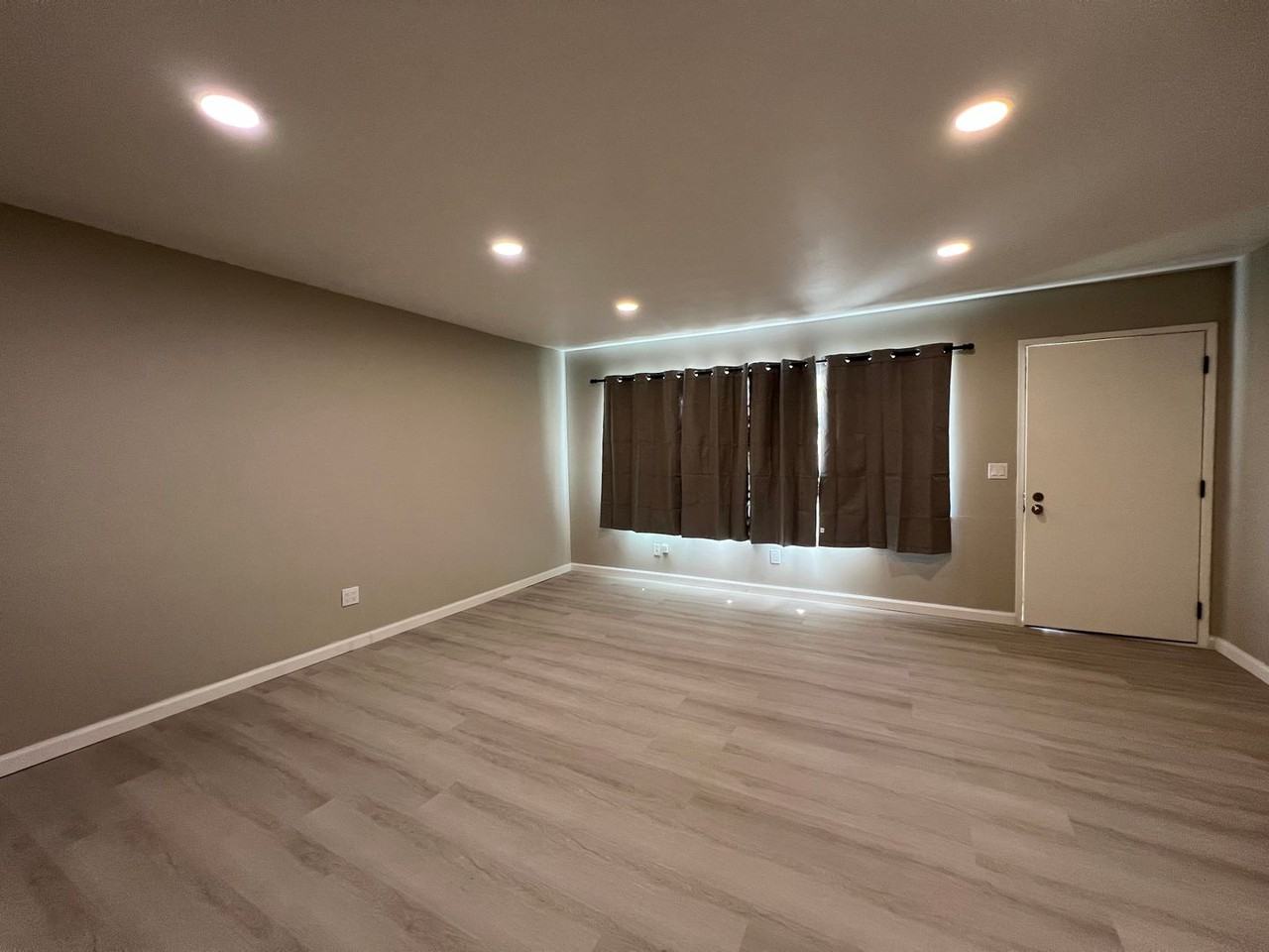 2188 Luz Ave - Photo 7 of 25