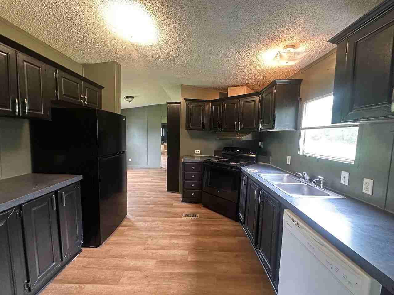 2853 Lafrance Dr - Photo 2 of 11