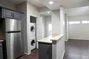 4104 N Hall St - Photo 1 of 1
