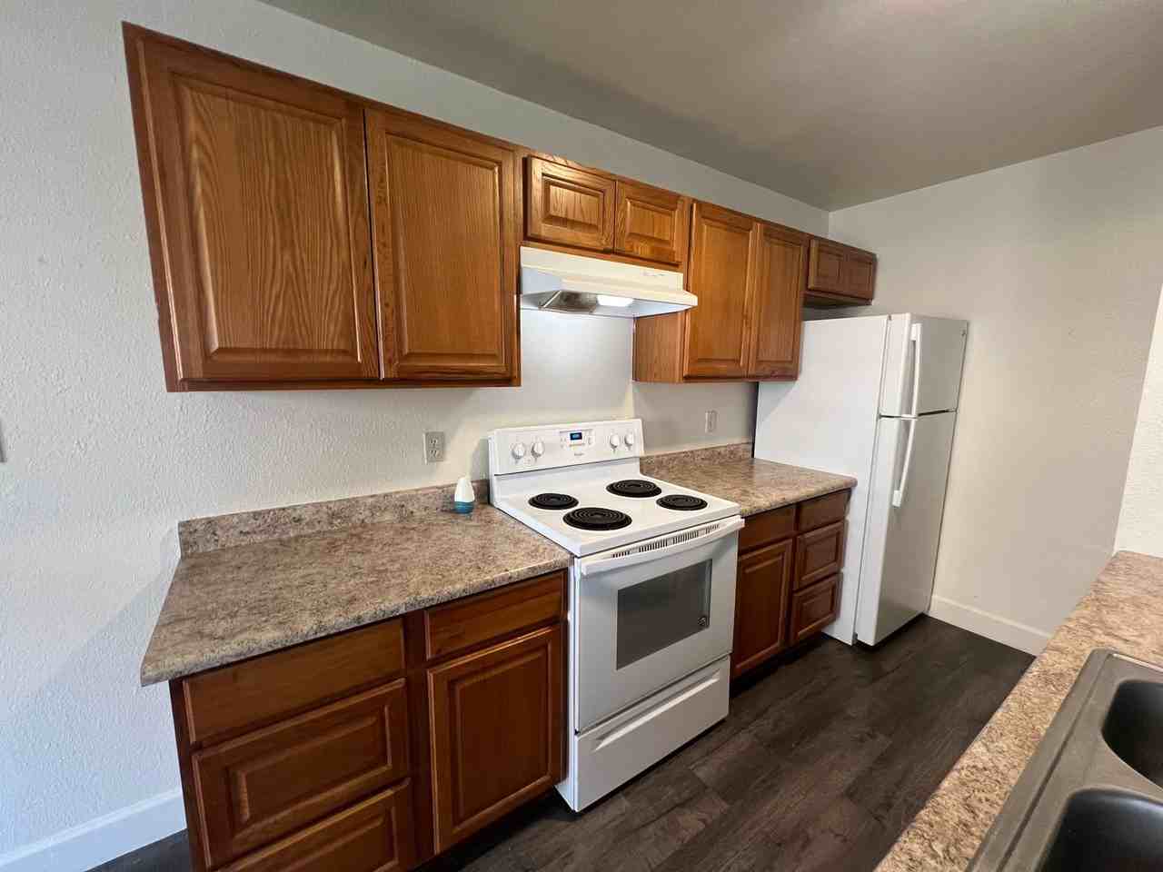 2404 Yorkton Ave #3 - Photo 6 of 26