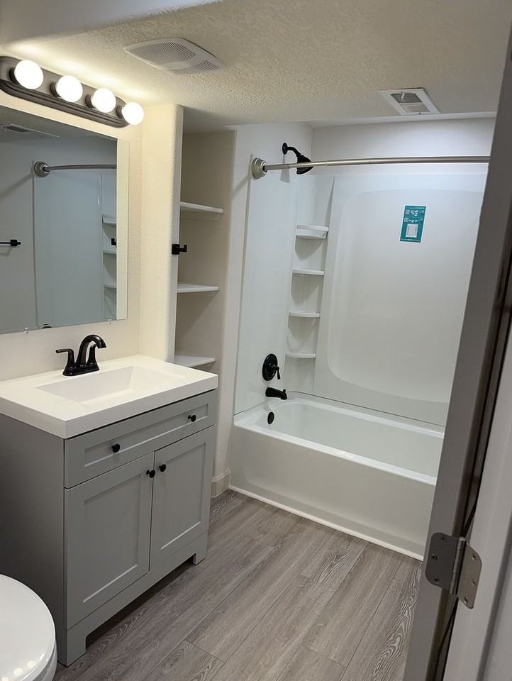 8224 Pierce Ct - Photo 2 of 18