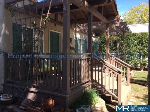 724 Weldon Rd - Photo 2 of 13