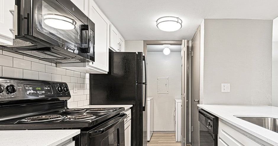 Cutter's Point Apartment Homes - Photo 4 of 26