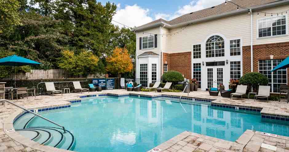 Montford at Madison Park Apartments - Photo 4 of 40