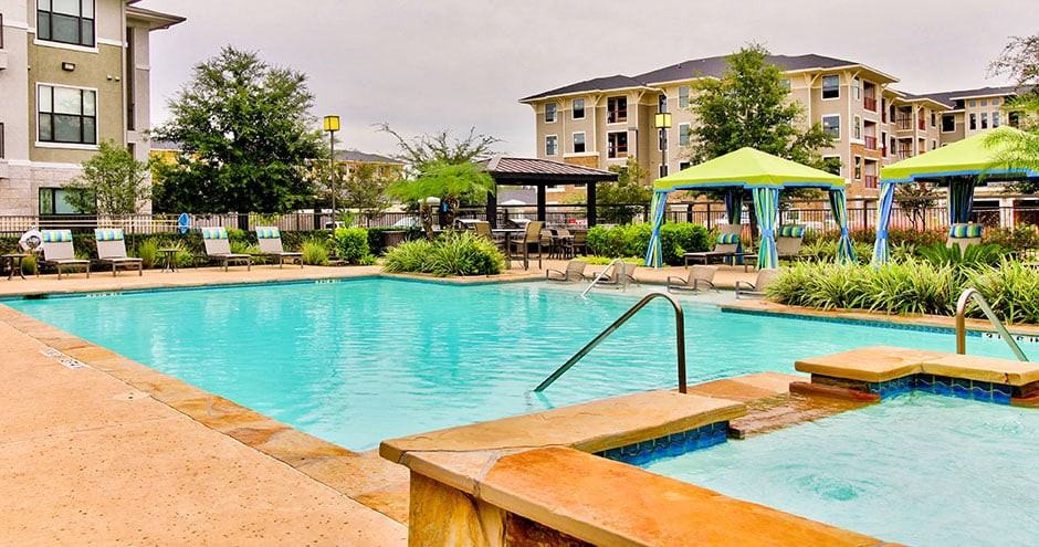 Connection at Buffalo Pointe Apartments - Photo 4 of 33