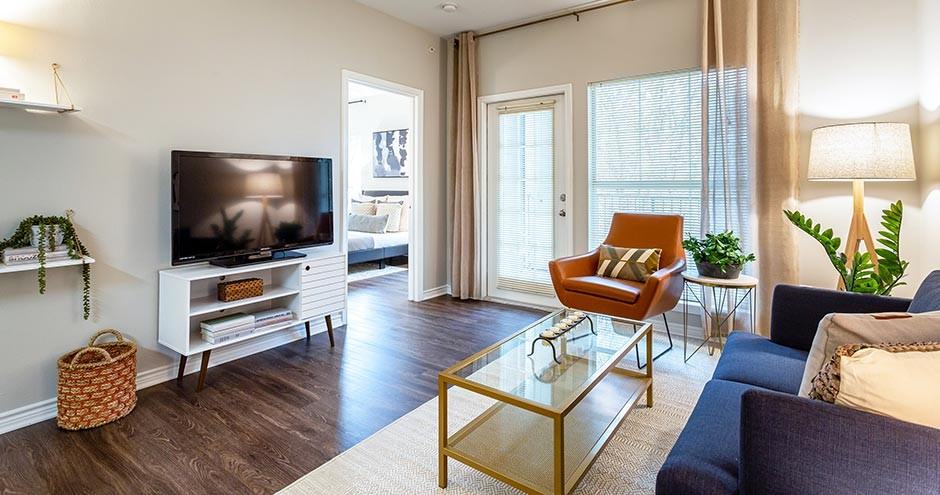 Hidden Lake Apartments - Photo 6 of 27