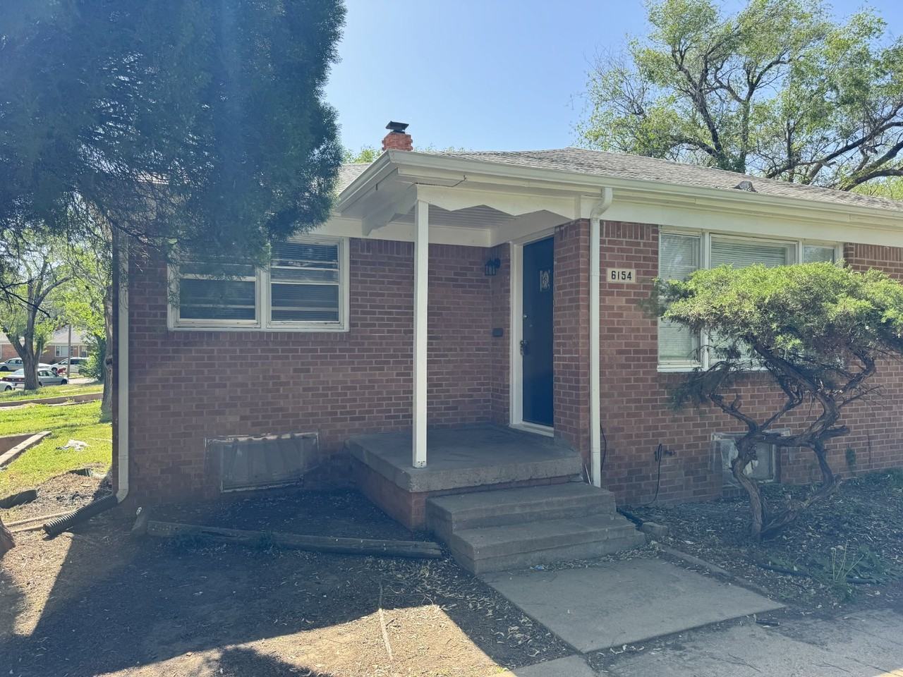 6154 E Boston St - Photo 2 of 9