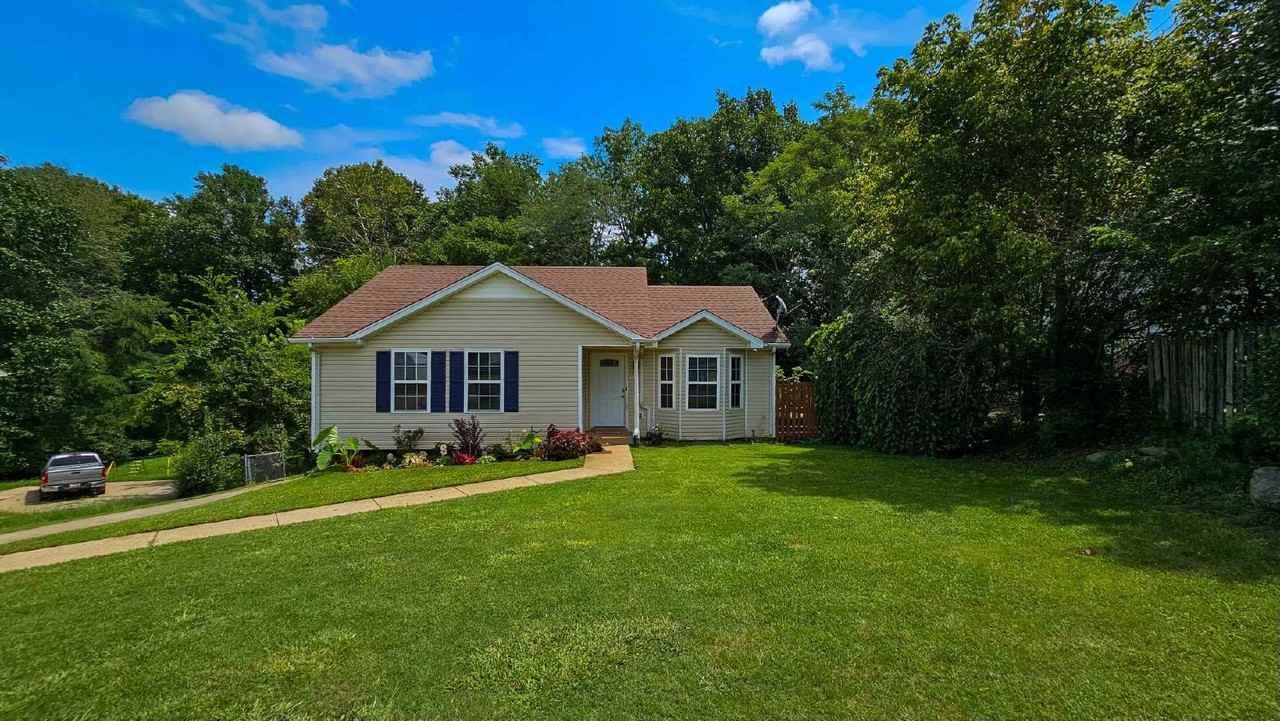 578 Somerset Ln - Photo 4 of 12