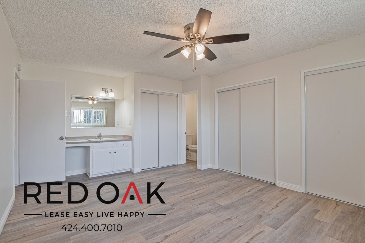 5421 Santa Anita Ave #10 - Photo 3 of 26