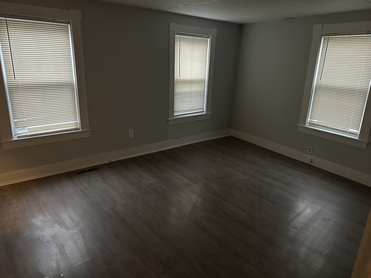 165 Chapel St - Photo 2 of 12