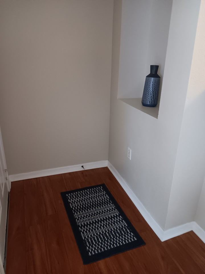 1020 Villagio Cir #103 - Photo 2 of 27
