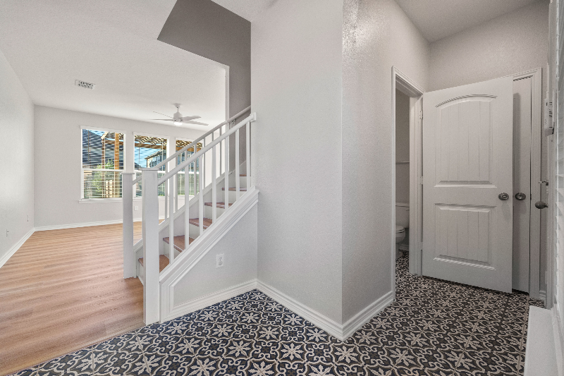 1922 Brandywine Dr - Photo 3 of 23