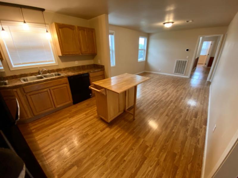 306 Marita Ave - Photo 2 of 10