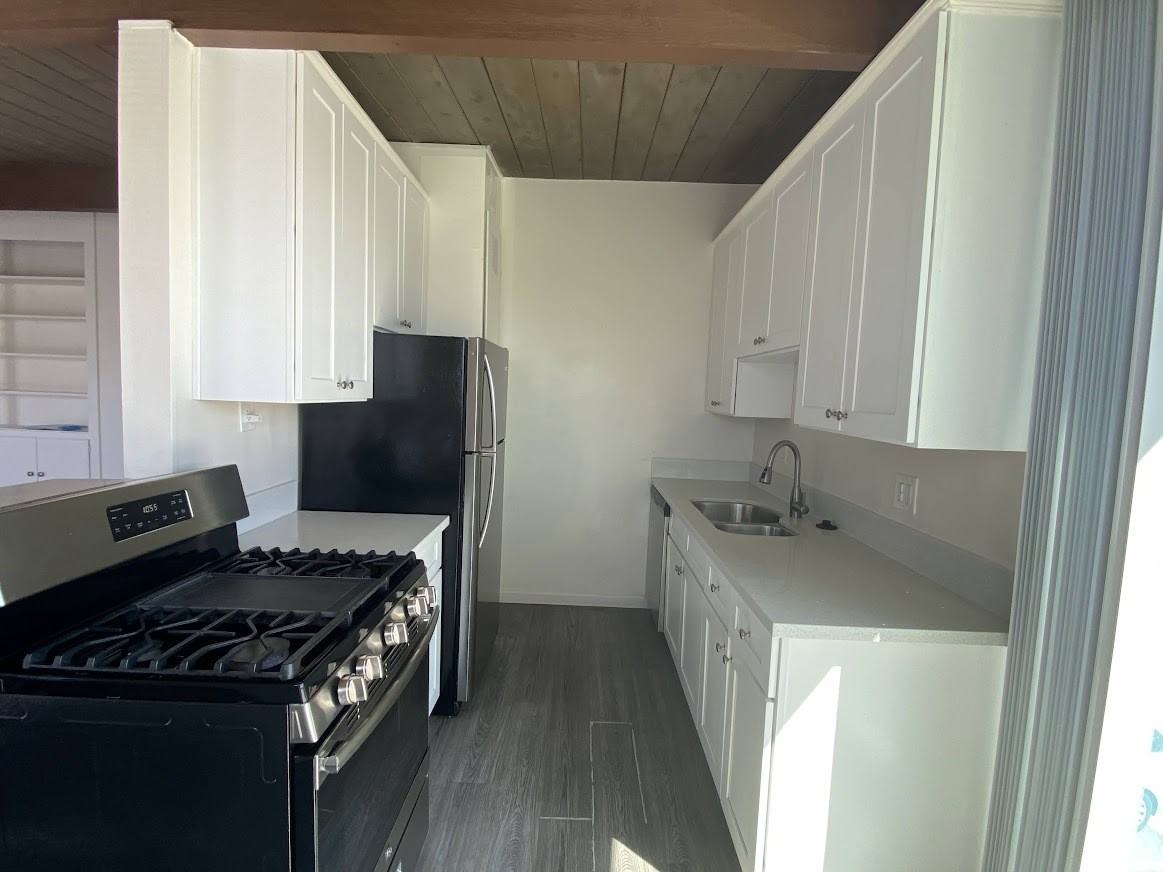 1536 Moorland Drive (New) - Photo 2 of 14