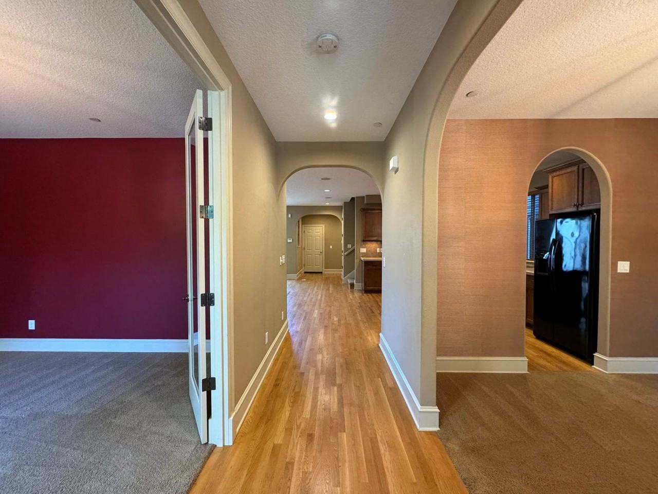 10669 Sw London Ln - Photo 2 of 37