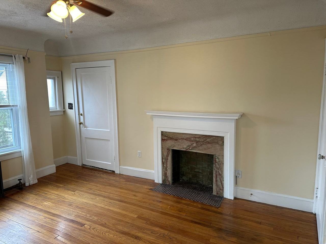 Hazelhurst Apartments - Ferndale - Photo 2 of 14