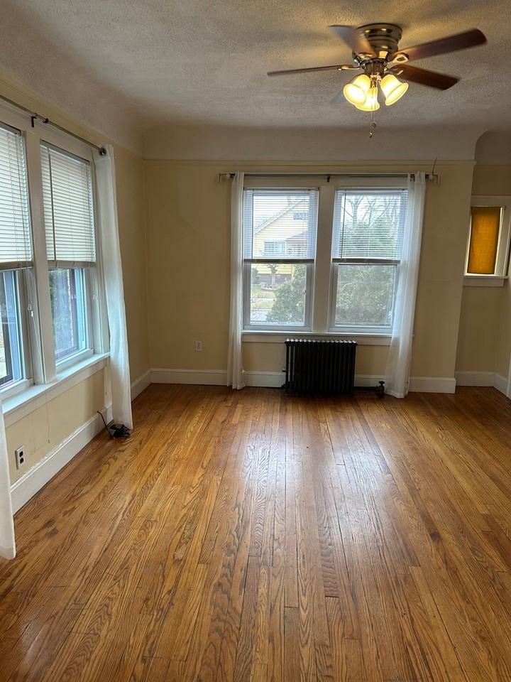 Hazelhurst Apartments - Ferndale - Photo 5 of 14