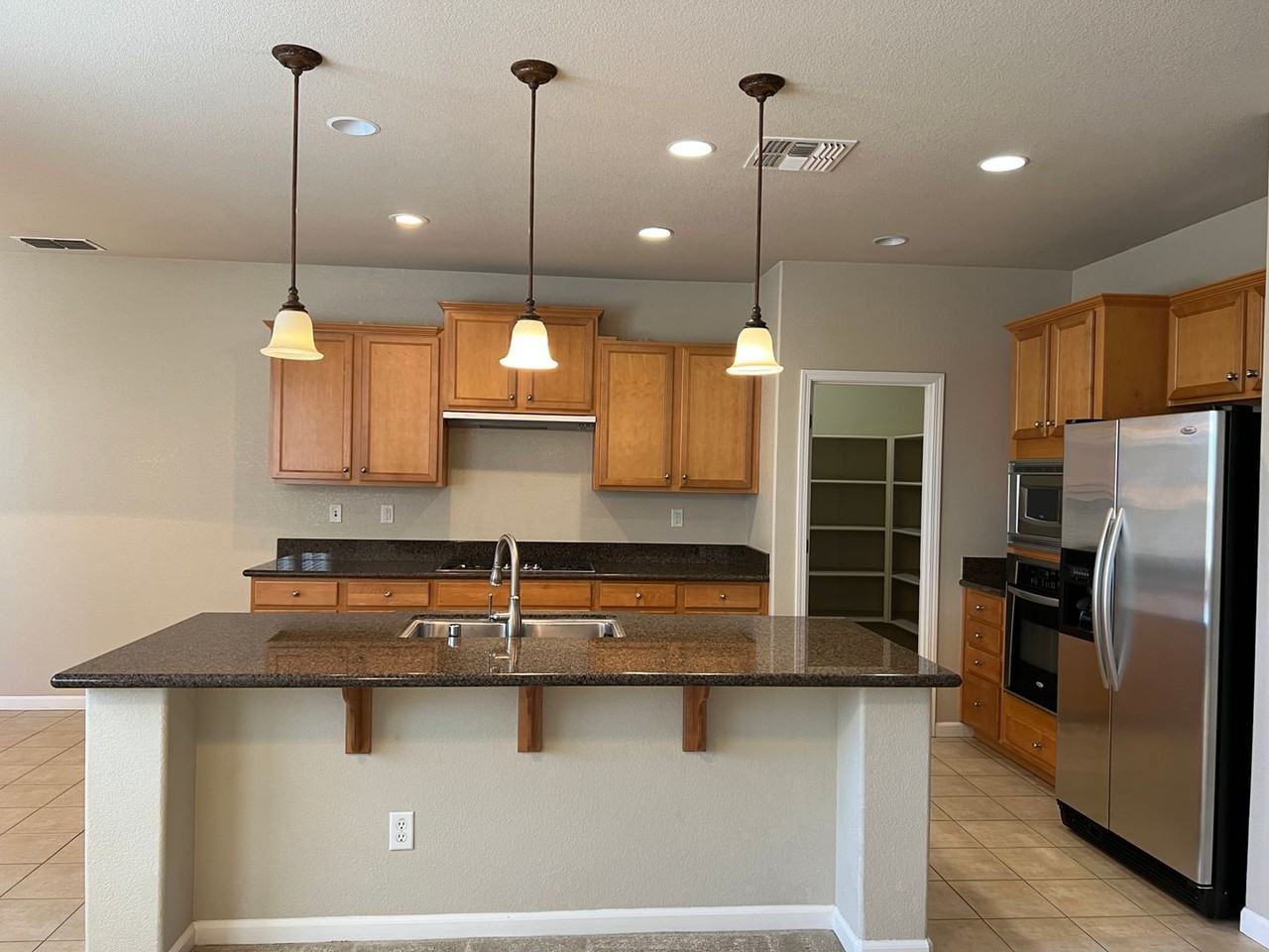 2338 Dunsley Cir - Photo 7 of 49