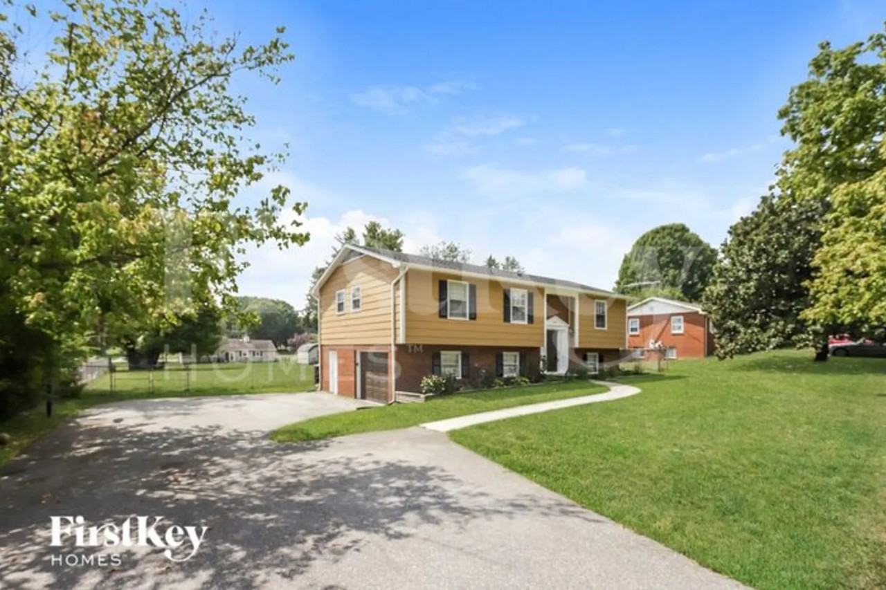 3834 Avera Ave - Photo 2 of 15