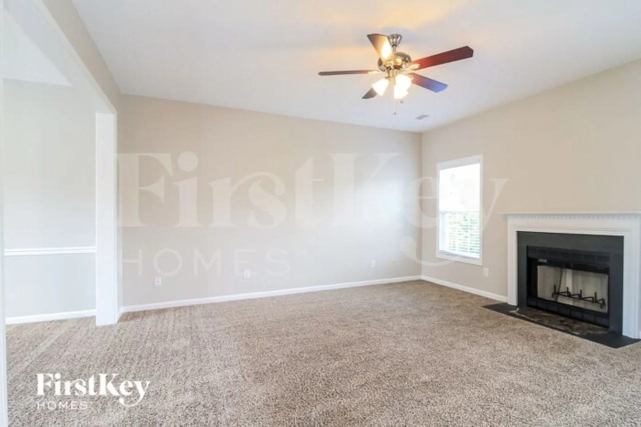 804 Pecan Ridge Cir - Photo 3 of 15