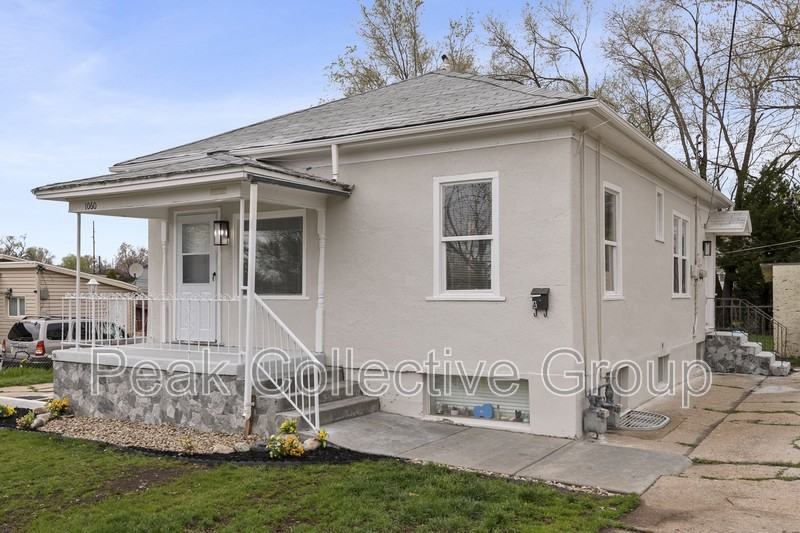 1060 Sullivan Rd - Photo 2 of 13