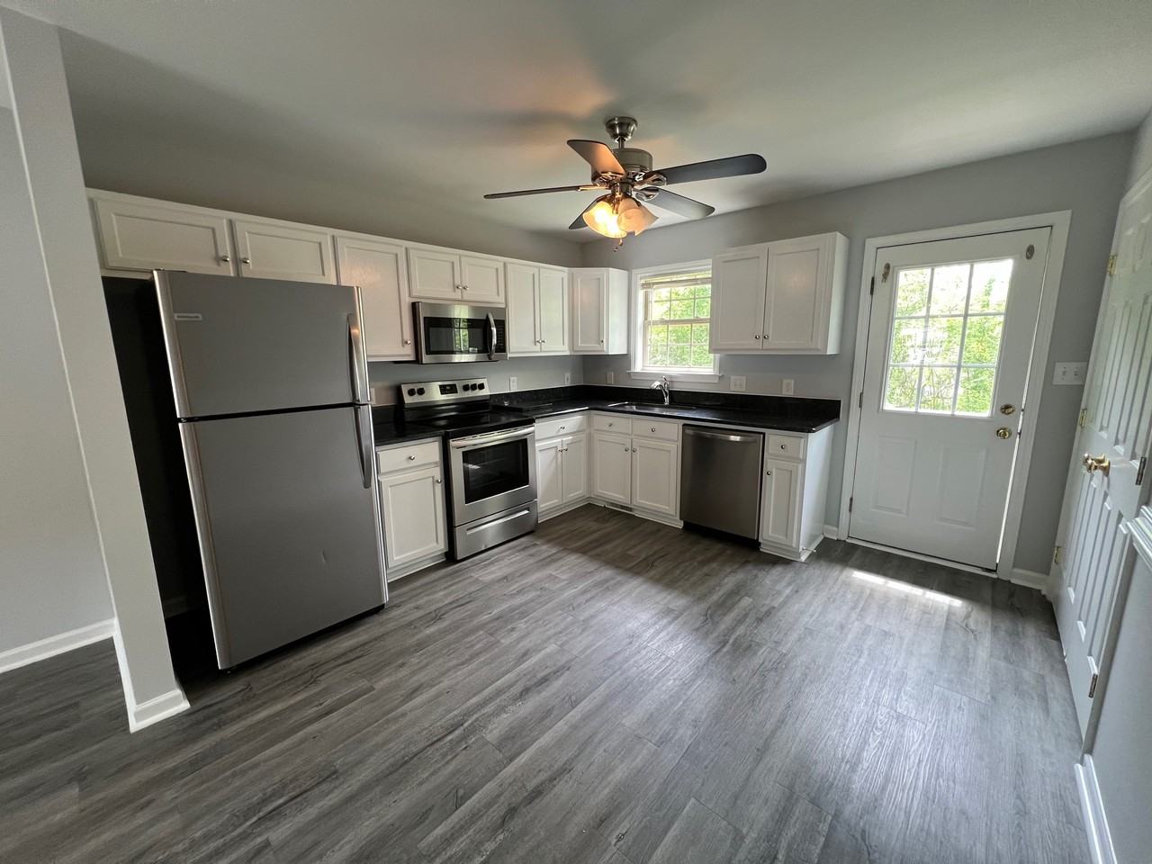 353-355 Gurley Dr Nw - Photo 3 of 9