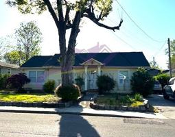 featured image of 860A Harle Ave Nw #A