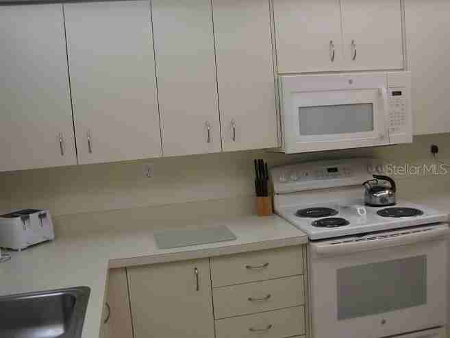 6061 Bahia Del Mar Cir #347 - Photo 3 of 19