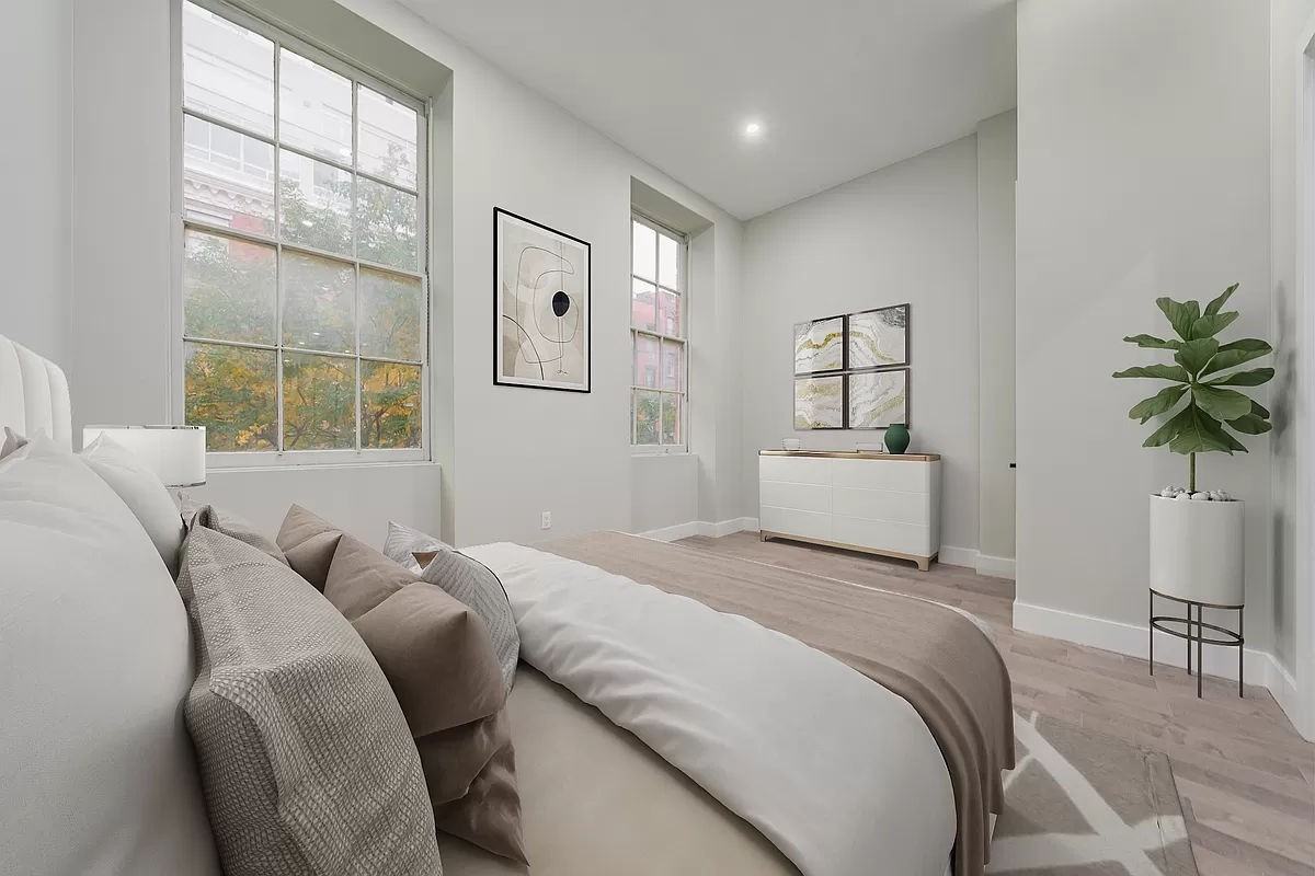 20 Saint Marks Pl #7