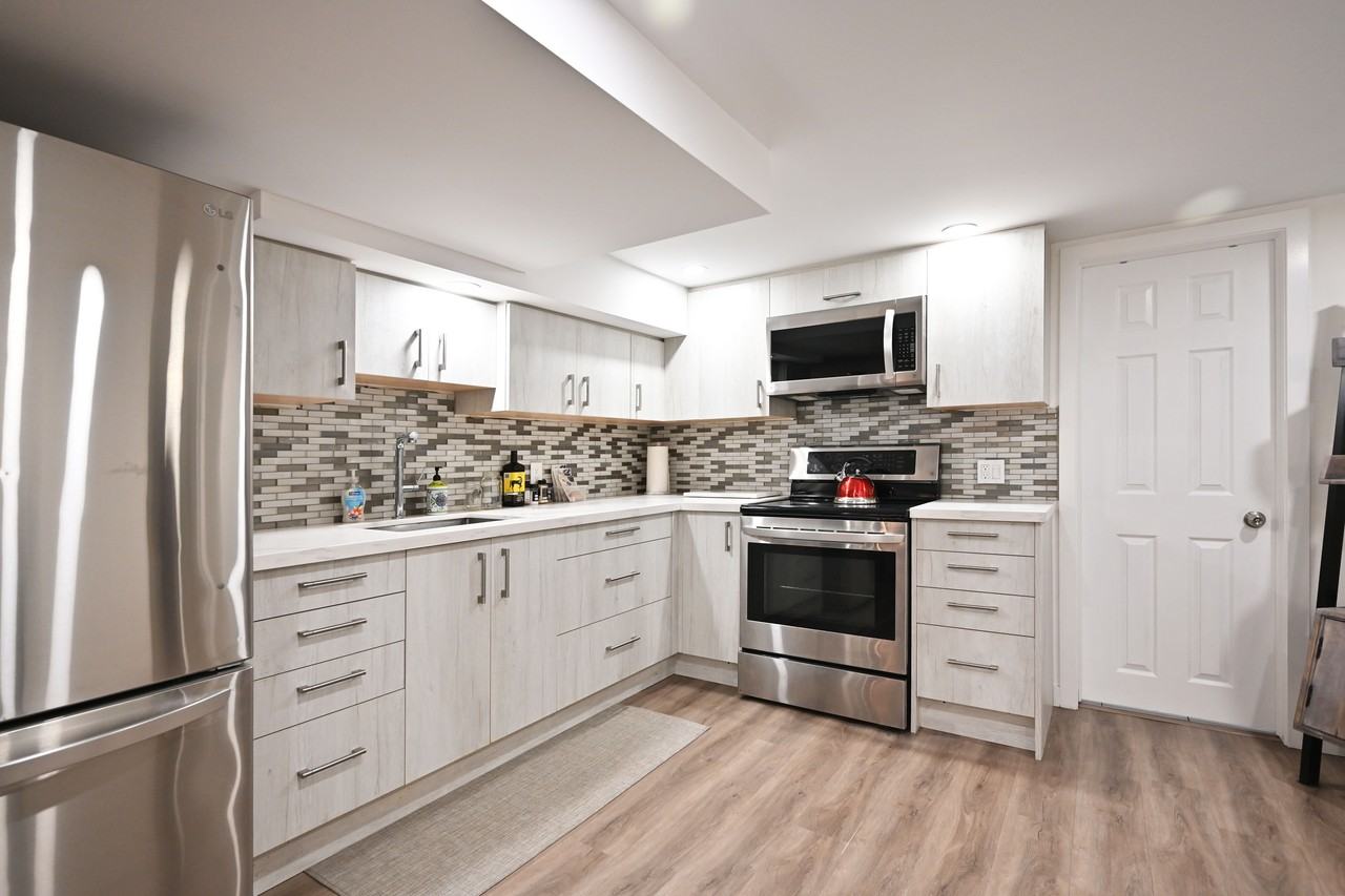 6 Bramber Road #Bsmt - Photo 2 of 12