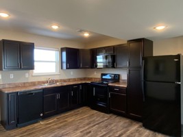 featured image of 2 Longview Cir