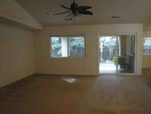 12321 Stonington St - Photo 3 of 3