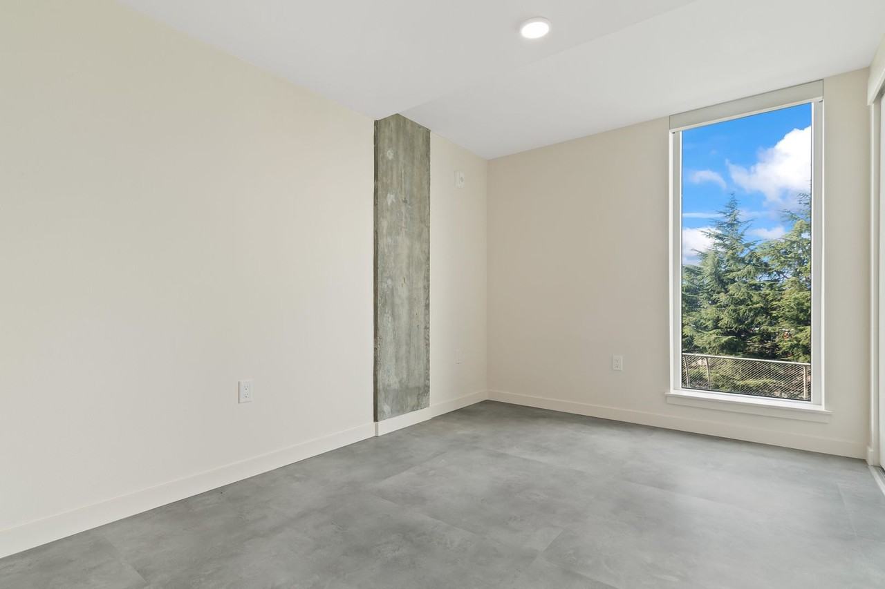 Urban Sophistication on a Quiet Residential Street - Photo 7 of 50