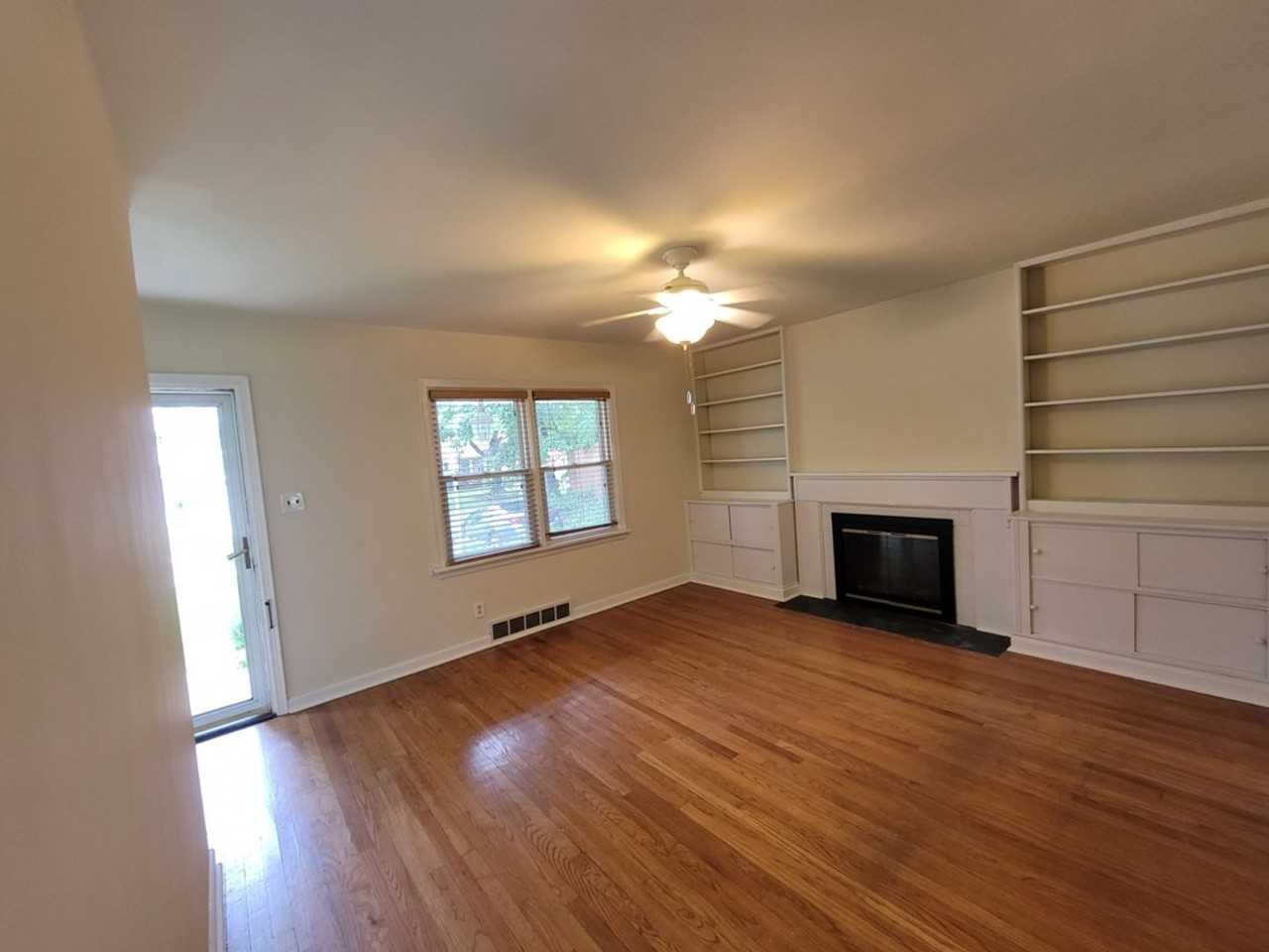 442 N Geyer Rd - Photo 3 of 11