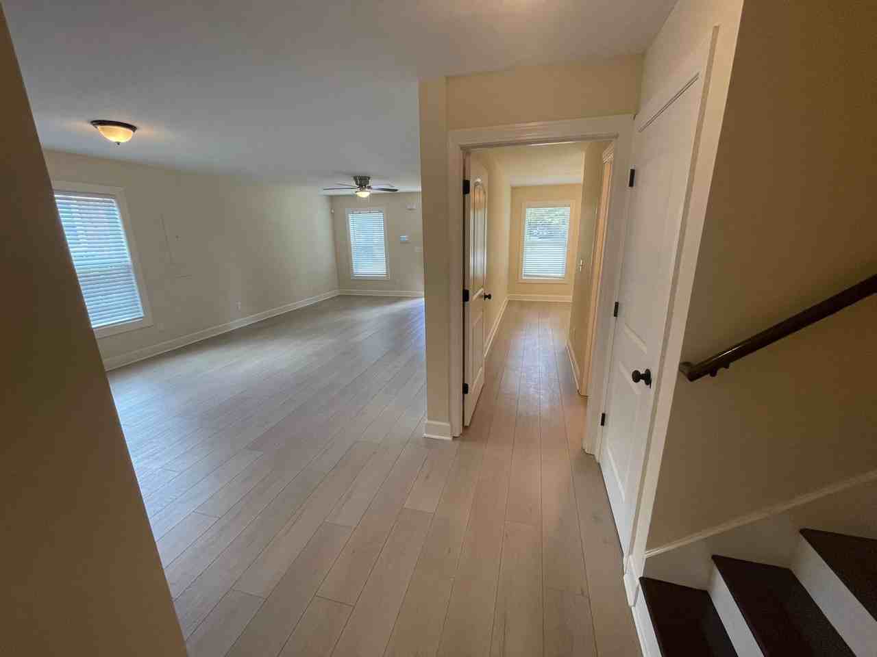 514 Addison Ave - Photo 2 of 18