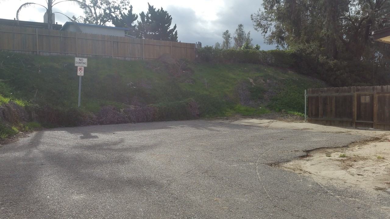 2898 College Blvd - Photo 3 of 21