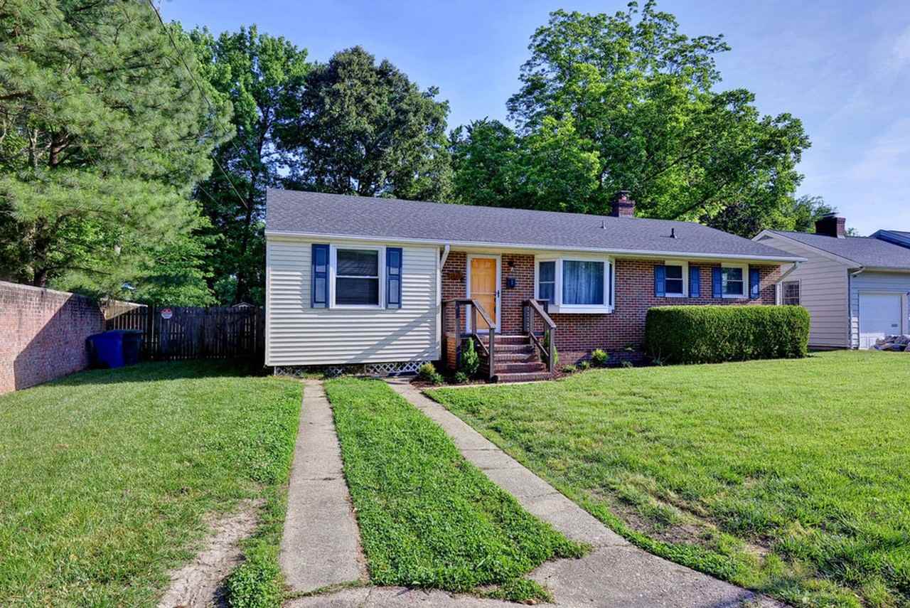 5 Minton Dr - Photo 3 of 26