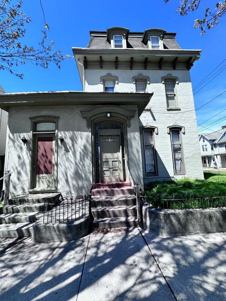 2 W Stiegel Street Apartments 2 W Stiegel St, Manheim, PA 17545 Zumper