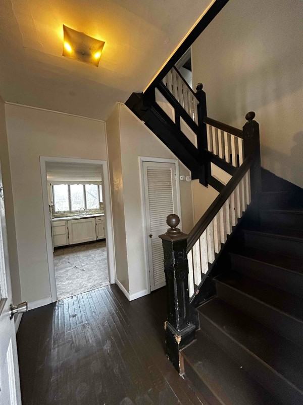 10 Canaan St - Photo 2 of 16