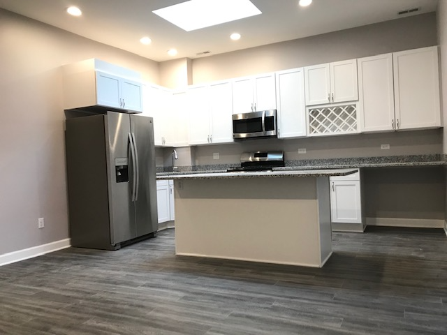 59 S Lasalle St #2 - Photo 2 of 19