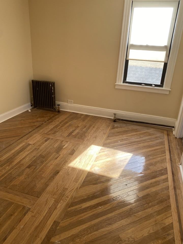 14205 84th Dr #2 - Photo 3 of 10