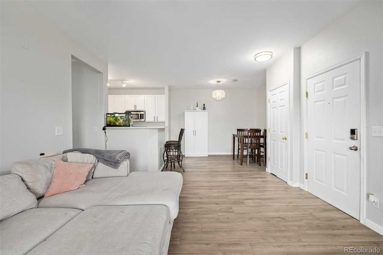 4451 S Ammons St #5-301 - Photo 4 of 19