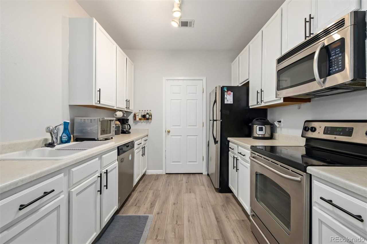4451 S Ammons St #5-301 - Photo 6 of 19