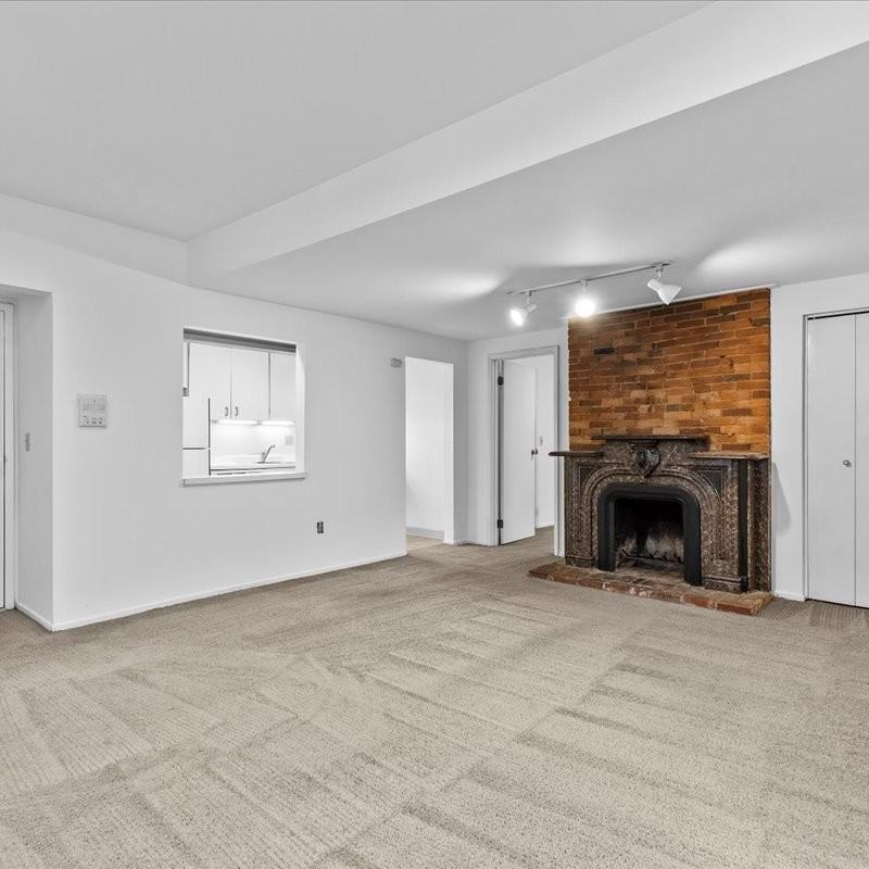 6328 Howe St #21 - Photo 2 of 6