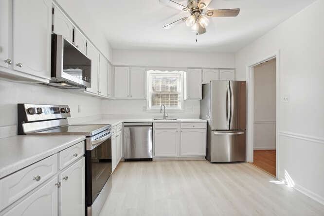 6815 Melrose Dr #NA - Photo 6 of 25